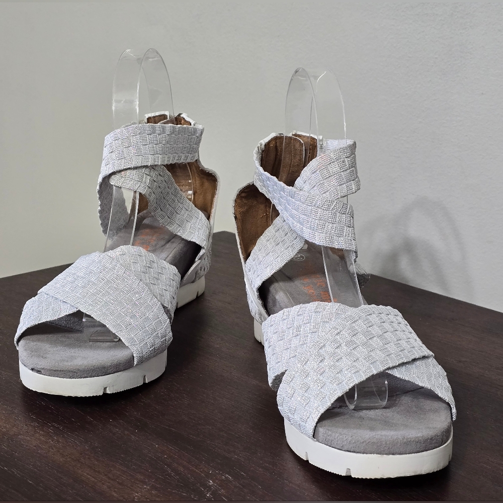 Bernie Mev. New York Honesty Sandals Women's Size 38 EUR/7.5 US - Picture 3 of 10